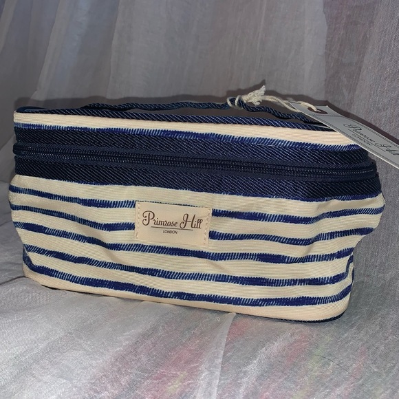 Primrose Hill Handbags - Primrose Hill London Makeup Case